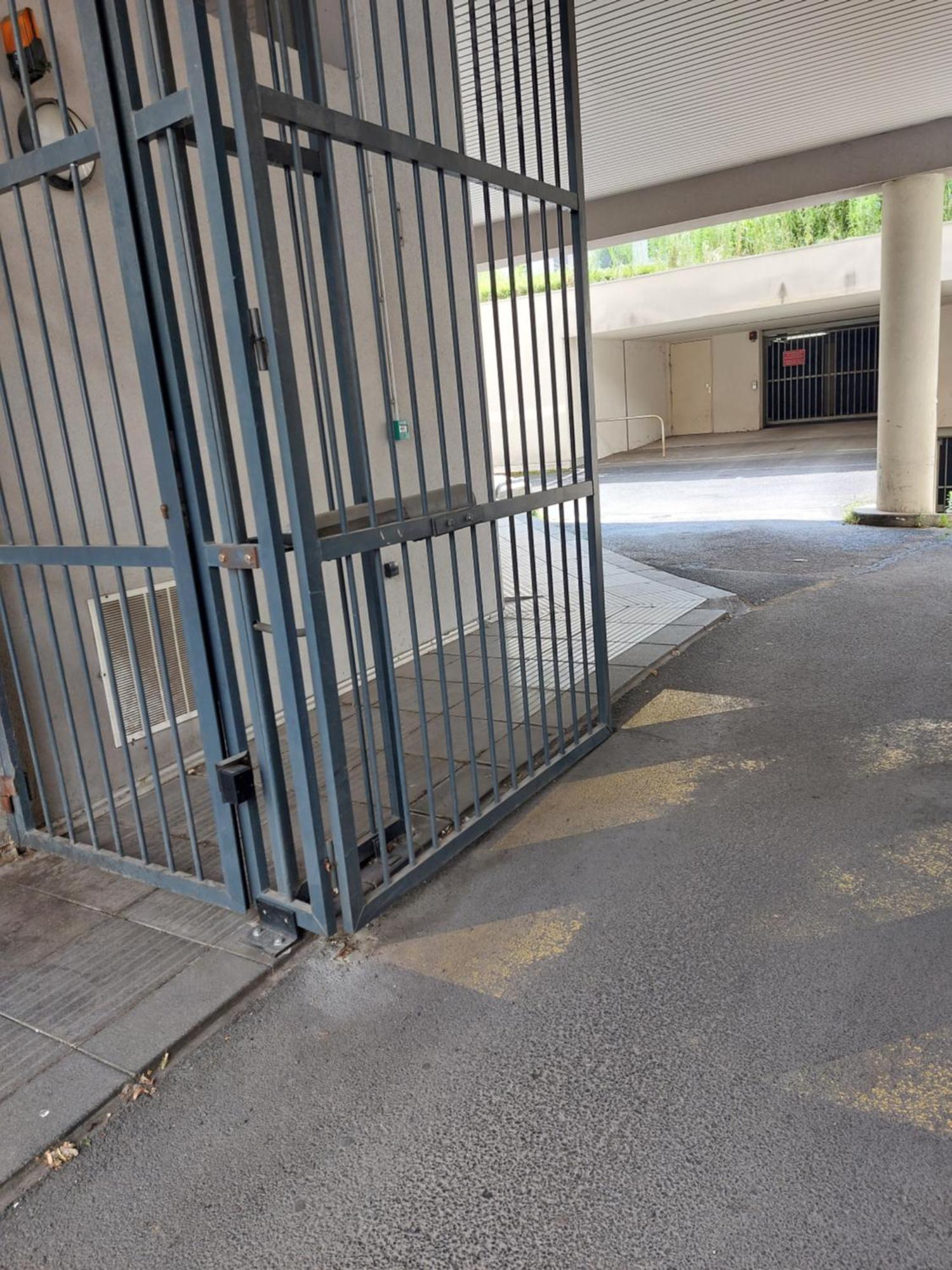 Hyper Centre ,Jolie Chambre Climatisee Avec Parking Securise Gratuit Clermont-Ferrand Exteriör bild